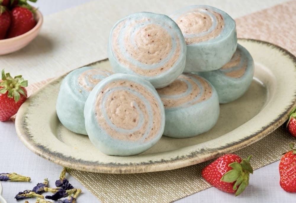 草莓蝶豆花